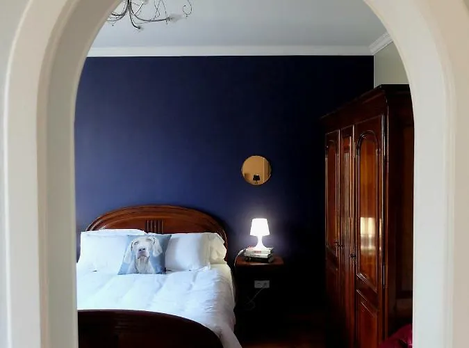 Chez Thomas Κολμάρ